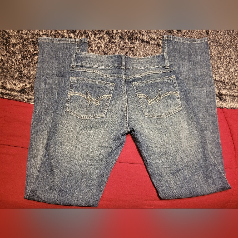 Wrangler Classic Blue Straight Leg Jeans